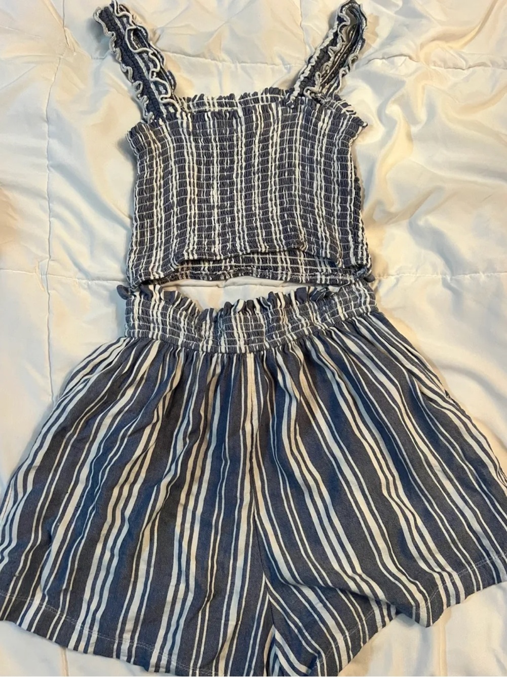 Matching Set - Picture 2 of 2